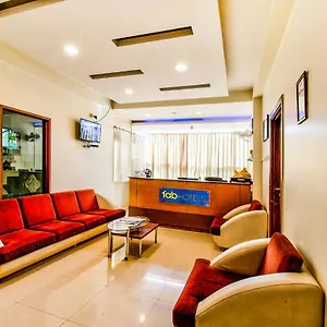 Fabhotel Kings L Grand Hotel